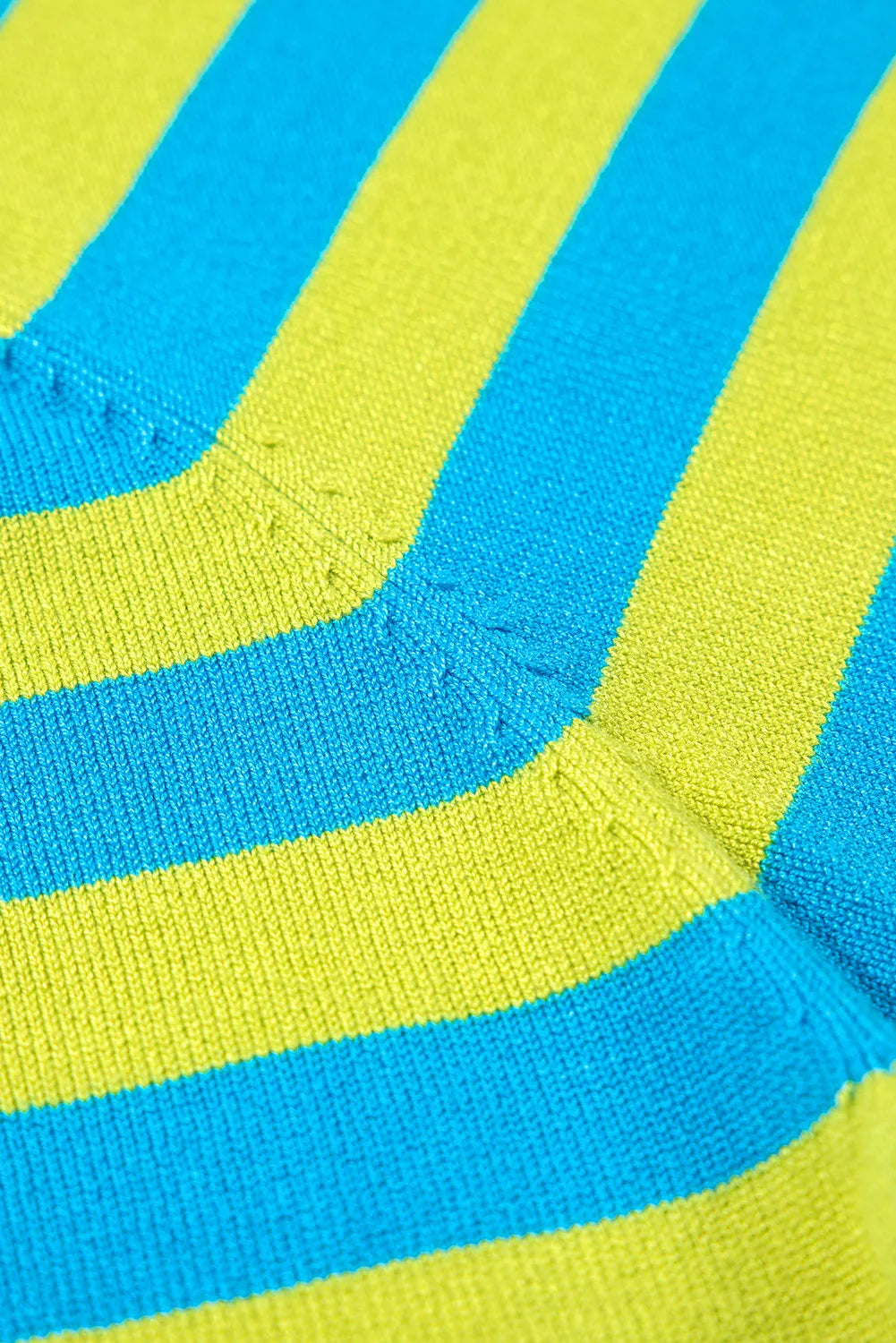 02c30d49-e04e-418f-9438-76c75cc2ca54-Max