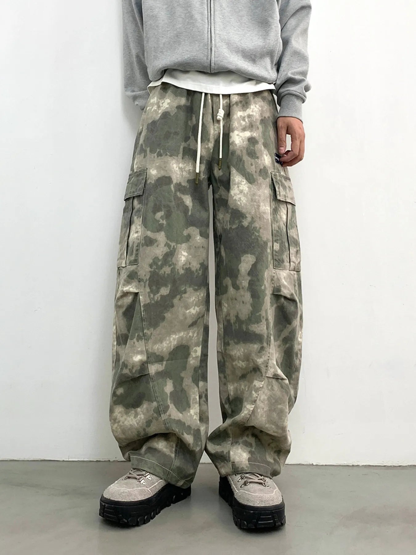 32000ee588e749049d808cea821b7c66-Max-Origin