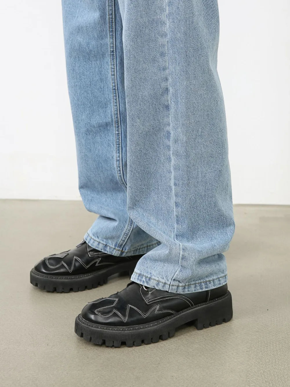 f633caa6-6032-48a6-839a-688c8d73f04e-Max